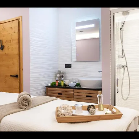 Charming With Pool In *