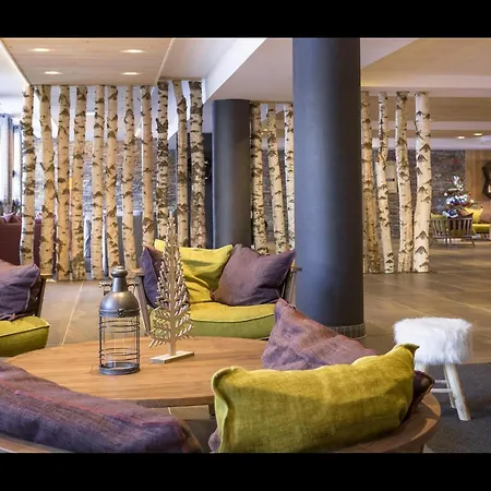 Charming With Pool In Tignes